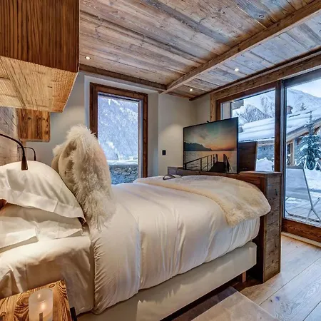 Chalet Escapes The Luxury Of A Chalet In *
