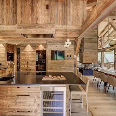 Escapes The Luxury Of A Chalet In בקתה צרמט